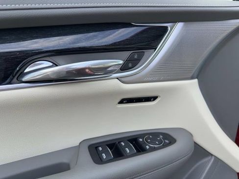 Certified 2023 Cadillac XT6 Premium Luxury image 48