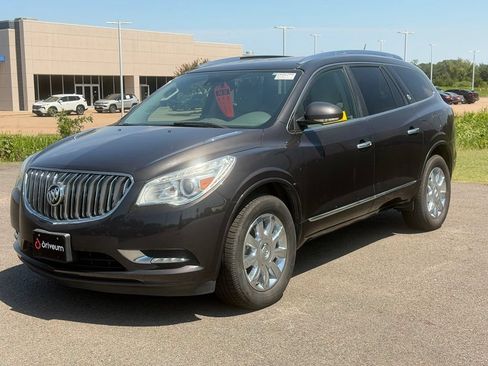 Used 2017 Buick Enclave Premium w/ Trailering Package FWD image 3