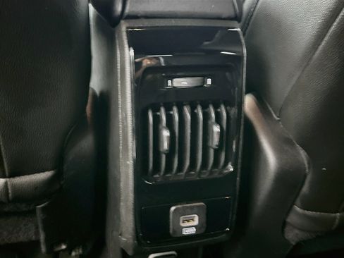 Used 2025 Jeep Compass Limited AWD/4WD image 26