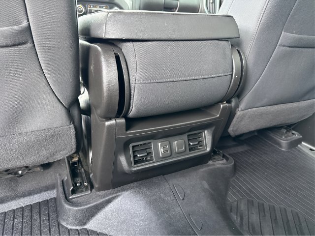 Used 2020 Chevrolet Silverado 1500 LT Trail Boss w/ Bed Protection Package AWD/4WD image 22