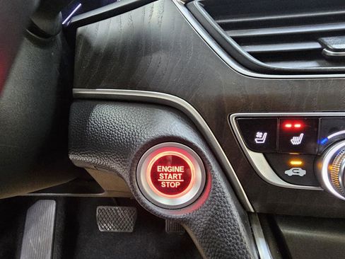 Used 2018 Honda Accord Touring image 33