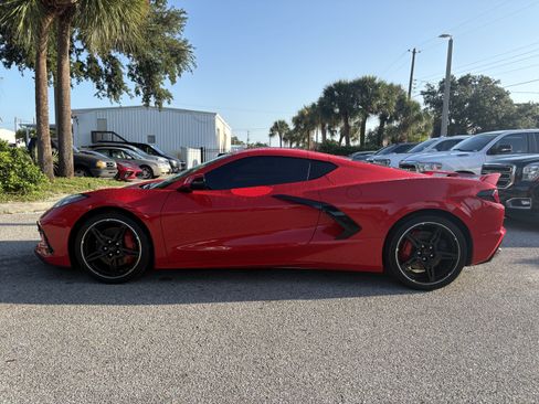 Certified 2024 Chevrolet Corvette Stingray Preferred Cpe RWD image 4