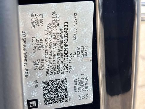 Used 2019 Chevrolet Colorado Z71 AWD/4WD image 32
