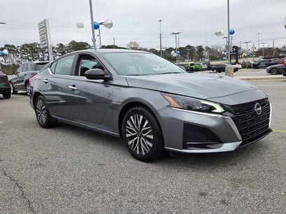 Used 2025 Nissan Altima 2.5 SV