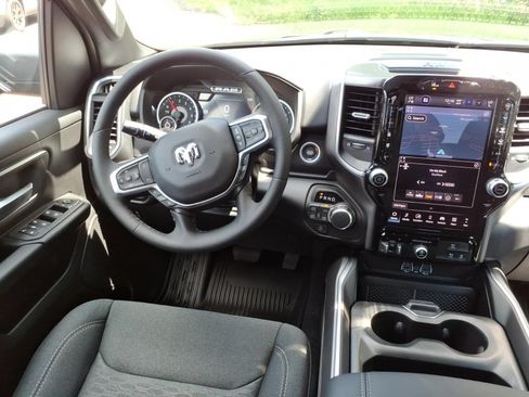 New 2026 RAM 1500 Big Horn AWD/4WD image 16