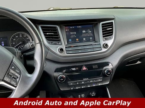 Used 2018 Hyundai Tucson Value FWD image 9