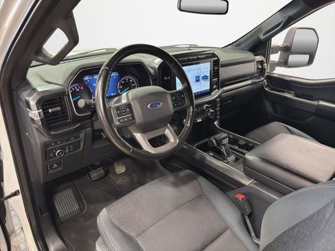 Used 2022 Ford F150 XLT w/ Equipment Group 302A High AWD/4WD image 16