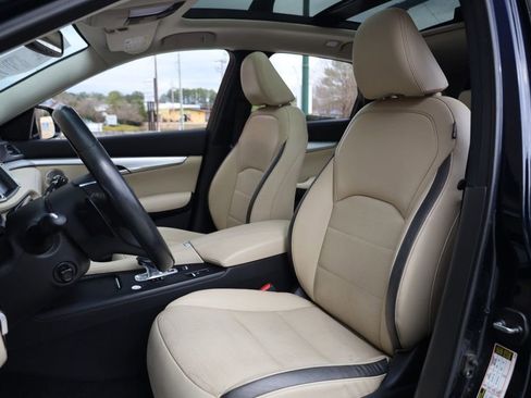 Used 2019 INFINITI QX50 Essential w/ Proactive Package image 16