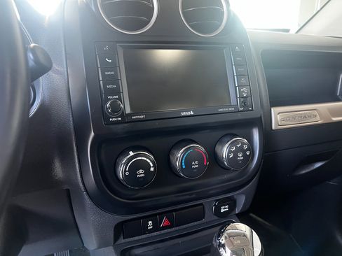 Used 2017 Jeep Compass 75th Anniversary w/ Power Value Group FWD image 17