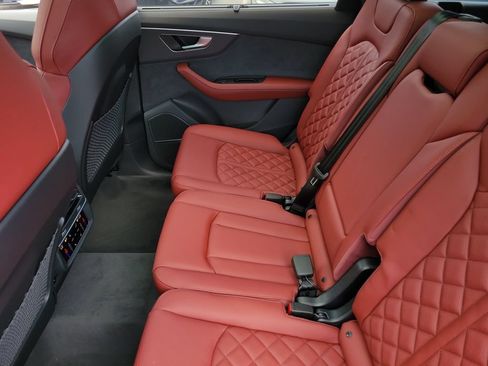 New 2026 Audi SQ7 Premium Plus AWD/4WD image 26