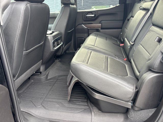 Used 2022 GMC Sierra 1500 Denali w/ Denali Premium Package AWD/4WD image 12