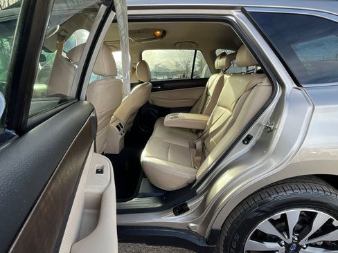 Used 2016 Subaru Outback 2.5i Limited image 22