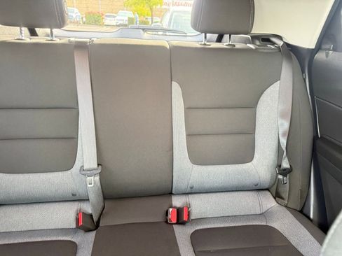 Used 2025 Chevrolet TrailBlazer LT image 37