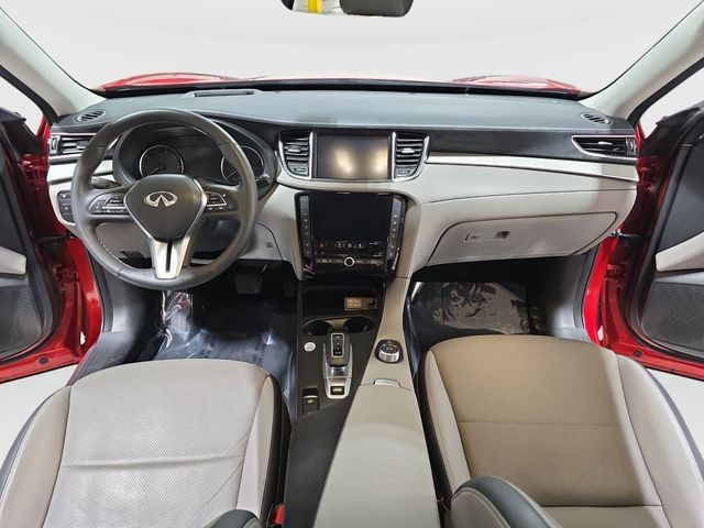 Used 2023 INFINITI QX50 Sensory AWD/4WD image 10
