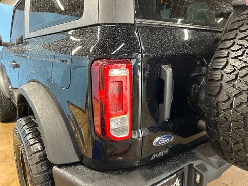 Used 2022 Ford Bronco 2-Door AWD/4WD image 9