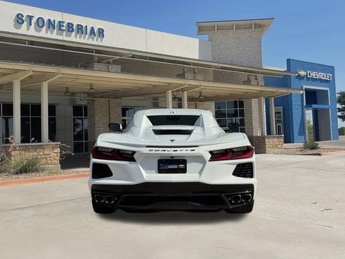 Used 2023 Chevrolet Corvette Stingray Premium Conv w/ Z51 Performance Package RWD image 5