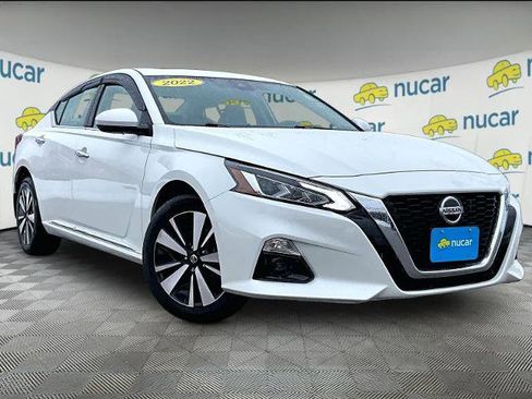 Certified 2022 Nissan Altima 2.5 SL image 1