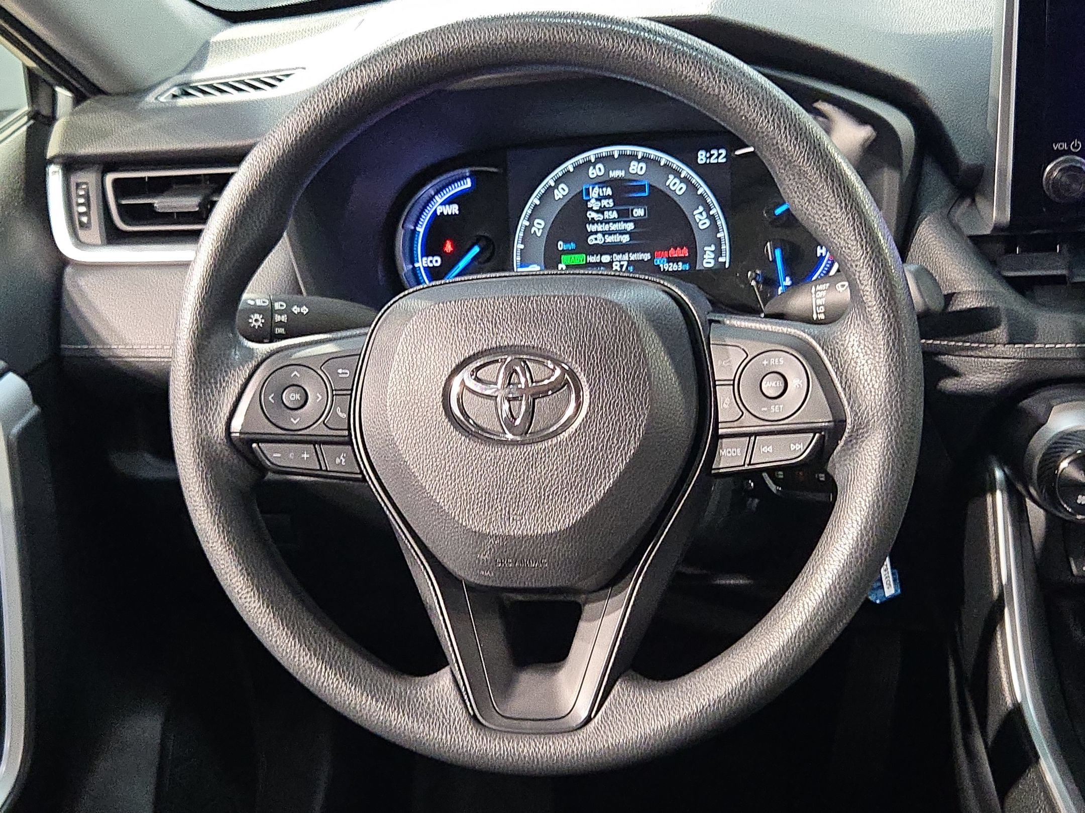 Certified 2025 Toyota RAV4 LE AWD/4WD image 25
