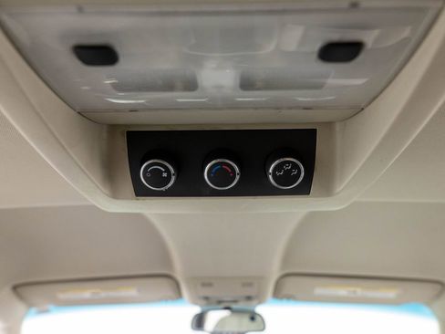 Used 2007 Chevrolet Tahoe LS image 35