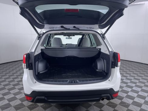 Used 2023 Subaru Forester Premium image 24