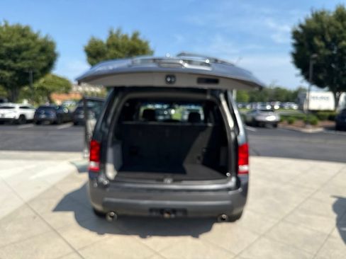 Used 2011 Honda Pilot EX image 9