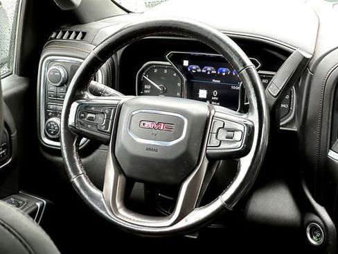 Used 2021 GMC Sierra 1500 AT4 w/ AT4 Value Package AWD/4WD image 32