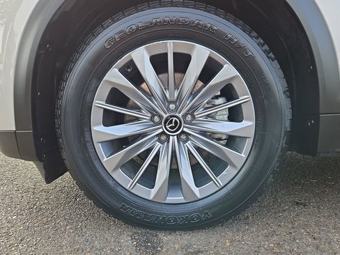 Used 2024 MAZDA CX-90 Plug-In Hybrid w/ Preferred image 33