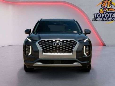 Used 2021 Hyundai Palisade Limited FWD image 2