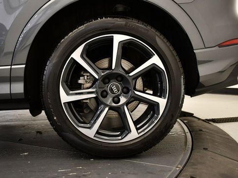 Used 2025 Audi Q3 2.0T Premium Plus w/ Premium Plus Package image 15