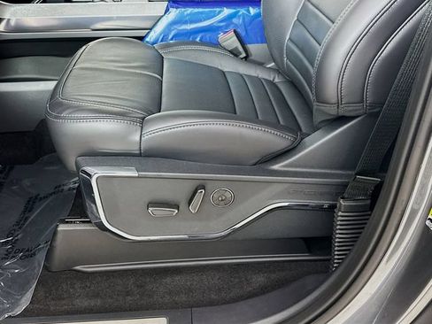New 2026 Ford F150 Platinum w/ Equipment Group 702A High AWD/4WD image 19