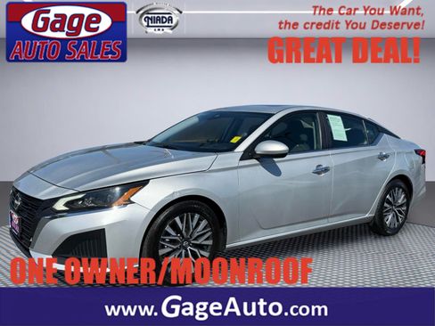 Used 2023 Nissan Altima 2.5 SV w/ SV Premium Package FWD image 1