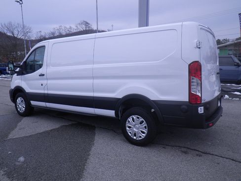Used 2024 Ford Transit 250 Low Roof image 4