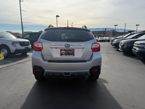 Used 2017 Subaru Crosstrek 2.0i Premium AWD/4WD image 5
