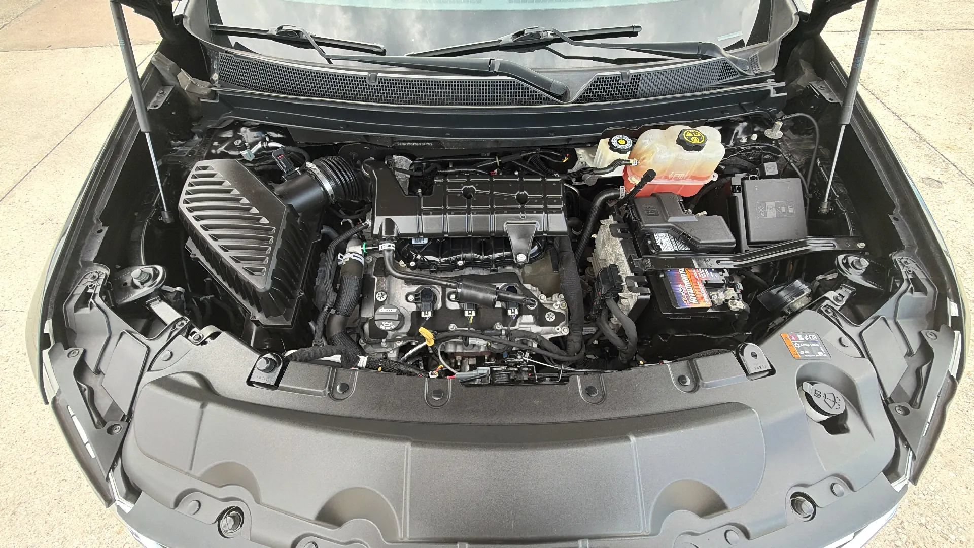 Used 2019 Chevrolet Traverse LT AWD/4WD image 25