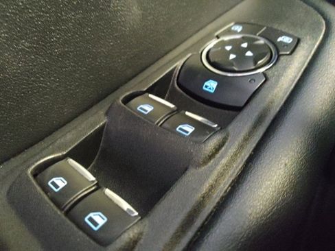 Used 2020 Ford Edge SE AWD/4WD image 27