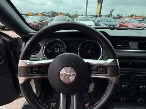 Used 2014 Ford Mustang Coupe RWD image 10