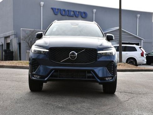 New 2026 Volvo XC60 B5 Ultra w/ Protection Package Premier image 2
