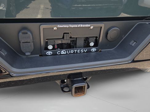 Used 2025 Chevrolet Silverado 1500 LT Trail Boss w/ Convenience Package II AWD/4WD image 30