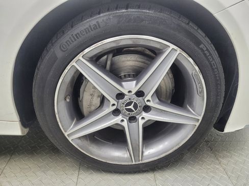 Used 2018 Mercedes-Benz C 300 4MATIC Sedan image 31