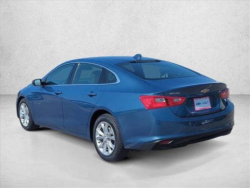 Used 2025 Chevrolet Malibu LT FWD image 9