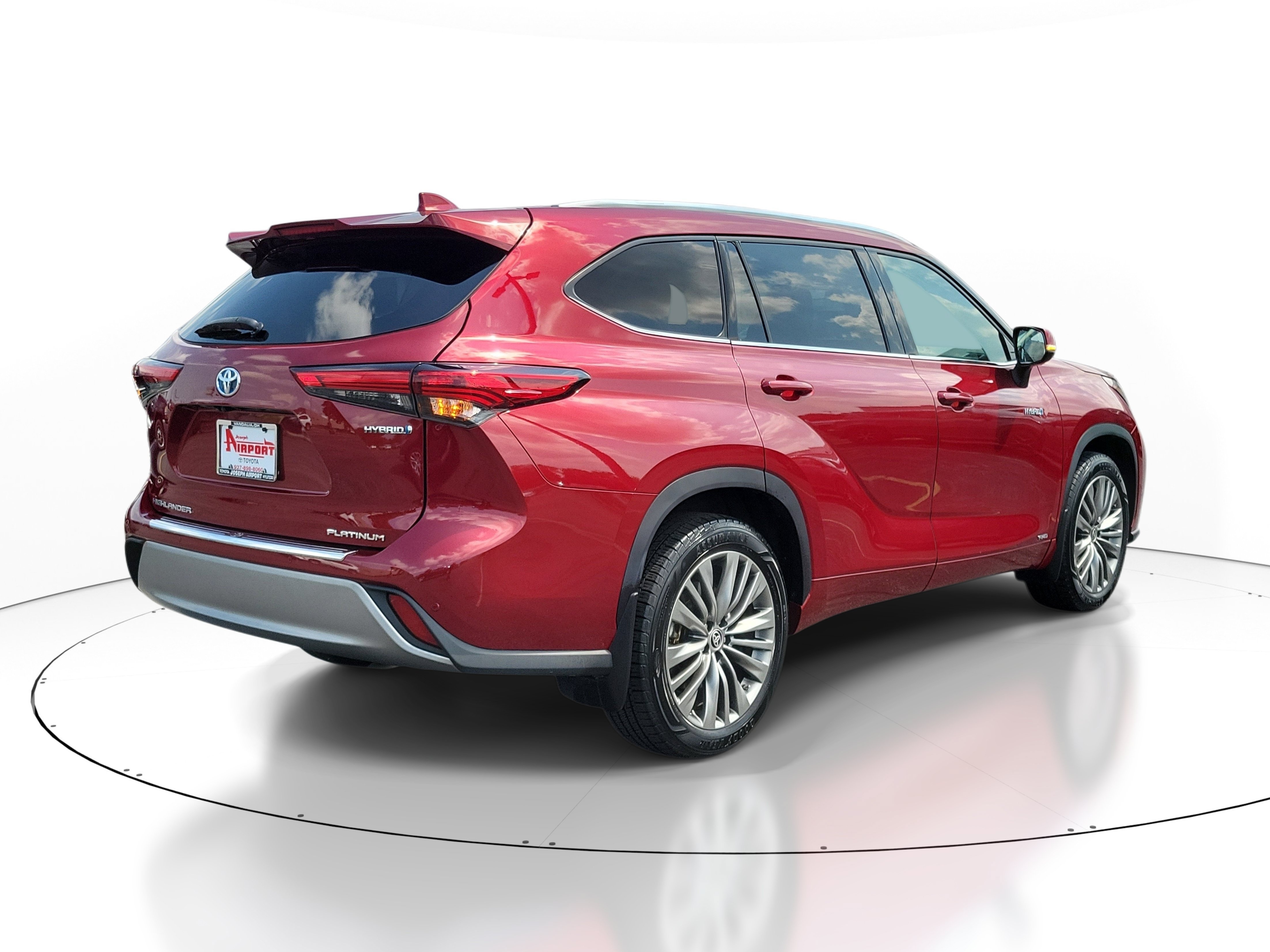 Used 2020 Toyota Highlander Platinum AWD/4WD image 4