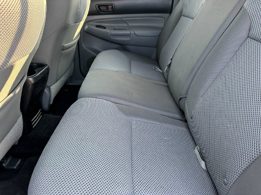 Used 2013 Toyota Tacoma PreRunner w/ TRD Sport Pkg RWD image 18