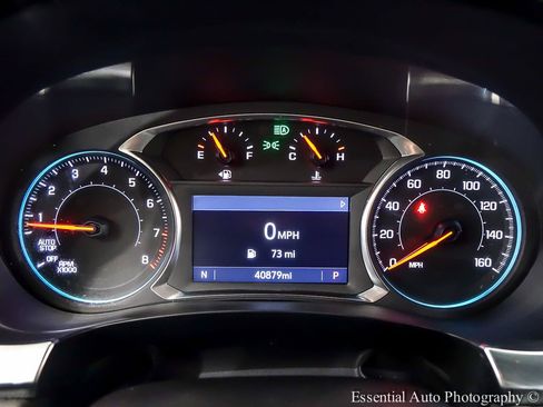 Used 2023 Chevrolet Traverse LT w/ Midnight/Sport Edition AWD/4WD image 19