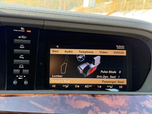 Used 2009 Mercedes-Benz S 600 image 27