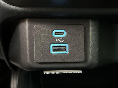 Used 2024 Ford Maverick XLT w/ XLT Luxury Package AWD/4WD image 23