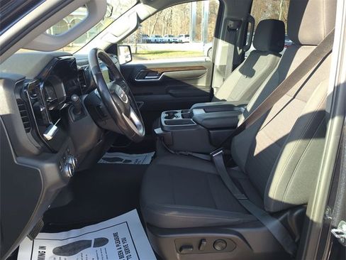 Used 2022 GMC Sierra 1500 Elevation image 18