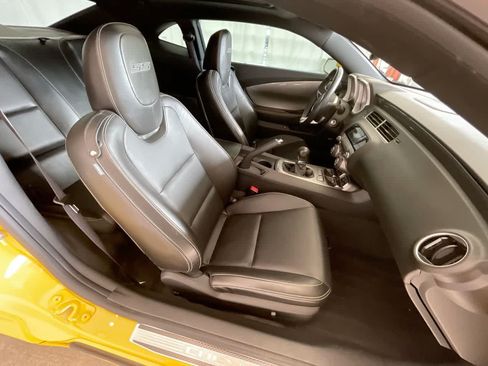 Used 2010 Chevrolet Camaro SS w/ RS Package RWD image 23