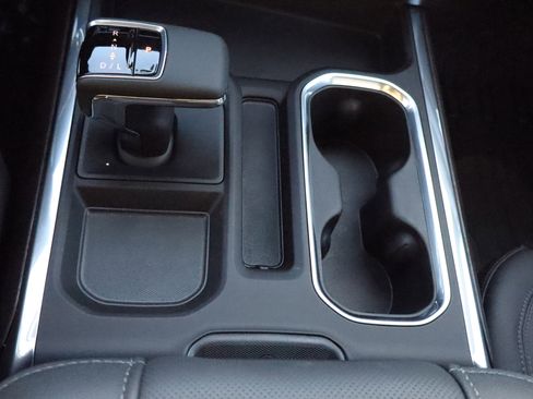 New 2026 GMC Sierra 1500 SLT w/ SLT Premium Plus Package image 15