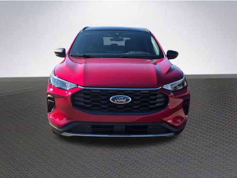 New 2026 Ford Escape ST-Line w/ Tech Pack #1 image 3