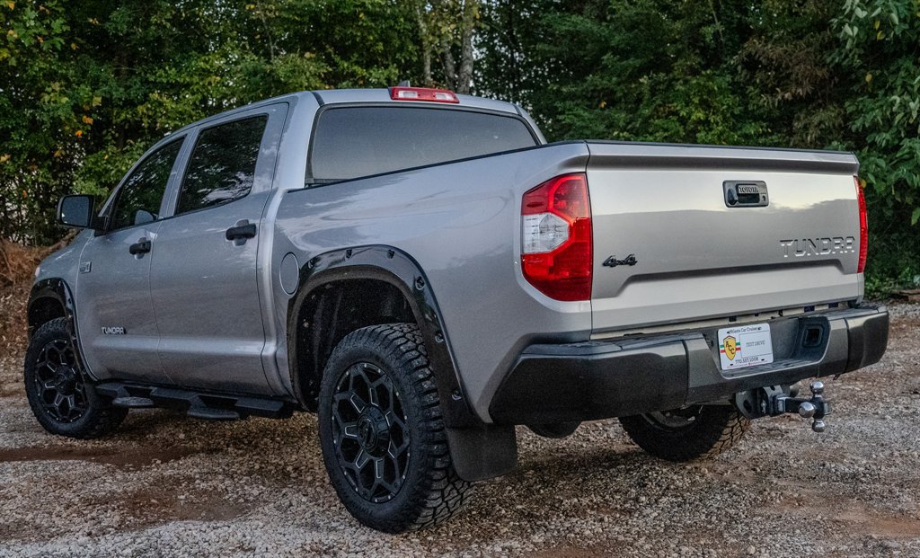 Used 2020 Toyota Tundra SR5 w/ SR5 Leather Package AWD/4WD image 3